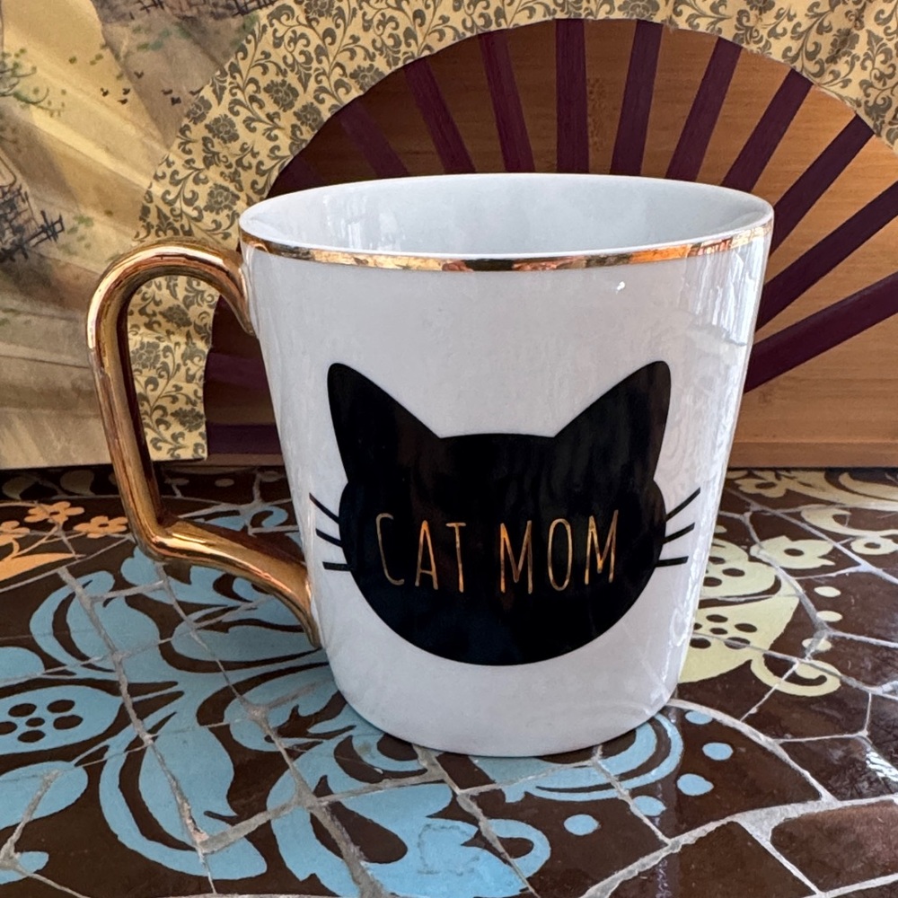 HALLMARK Rosanna Gold Handle Mug